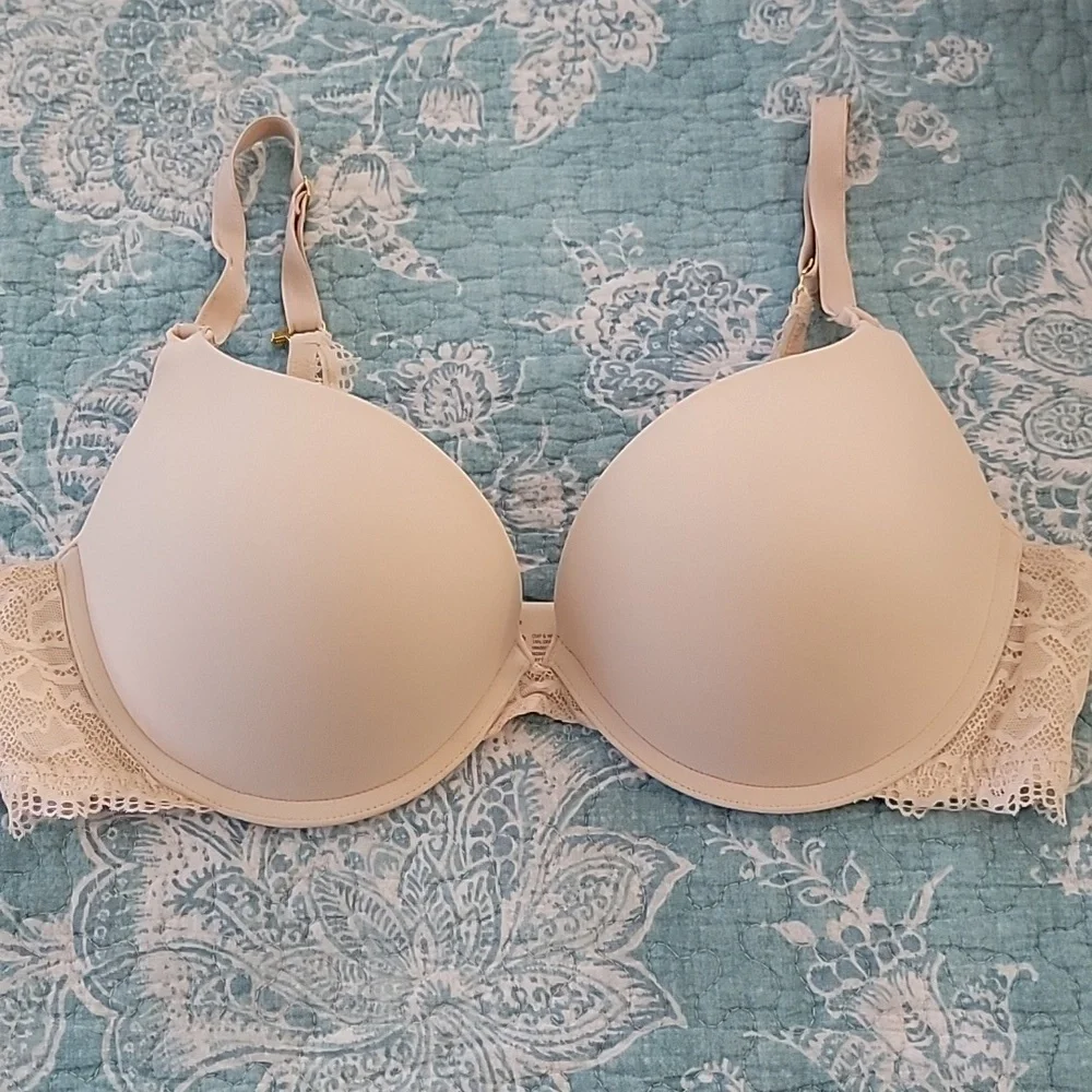 SOMA push-up bra - Picture 1 of 3